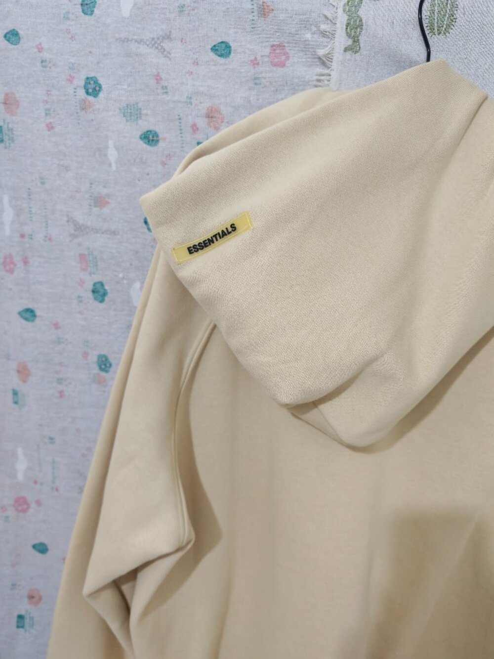 Beige Essentials Fear Of God Hoodie Unisex - Picture 6 of 7